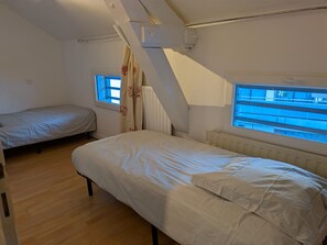 2 chambres, accès au Wi-Fi (inclus), literie fournie