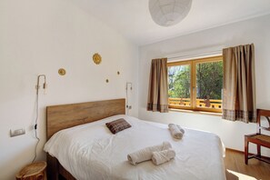 1 soverom, wi-fi (inkludert) og sengetøy