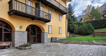 Apartment 'Casa Mountain View Courmayeur' with Mountain View