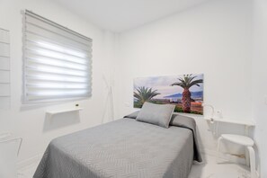 1 bedroom, iron/ironing board, free WiFi, bed sheets - 'La Tosquita' with Shared Terrace and Wi-Fi (Alcalá)