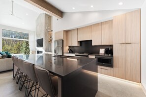别墅 (4 Bedrooms) | 住宿服务设施