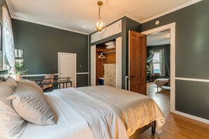 3 chambres, bureau, fer et planche à repasser, Wi-Fi gratuit