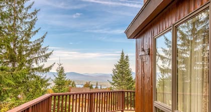 Saddleback - Rock Pond Condo 11 - pet friendly, ski in/out!