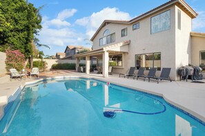 A heated pool - Hummingbird Hideaway House with Private Pool in North Scottsdale (Scottsdale)