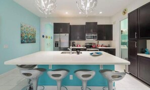 Fridge, microwave, oven, stovetop - DreamHouse Orlando near Disney and Omni Hotel in Champions Gate! (Davenport)