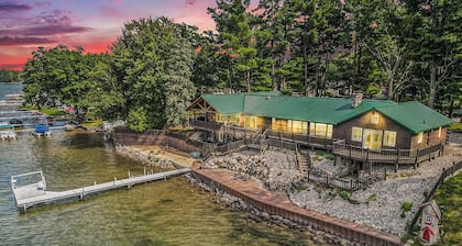 Lakefront, Indoor Pool+Hot Tub, Sandy Beach+Dock+Kayak, Gameroom+Firepit