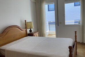 4 多间卧室、床单