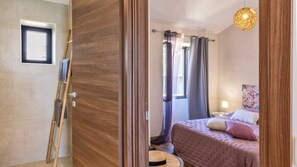 2 chambres, fer et planche à repasser, Wi-Fi, draps fournis