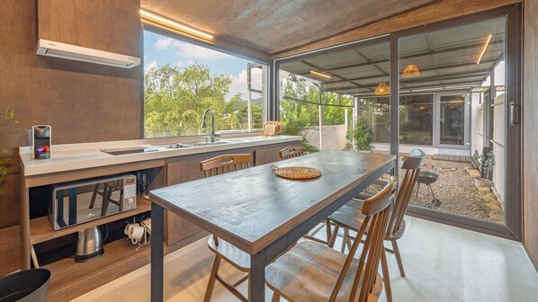 Basic Room, 1 Bedroom (madongga) | 1 bedroom, free WiFi - Gyeongju Planb pet Pension (Gyeongju)