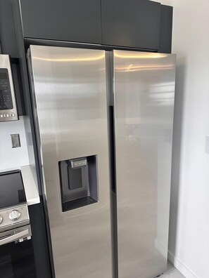 Interior - Charming 1-bedroom apartment in the heart of South Beach with Free Parking (Miami Beach)