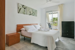 Iron/ironing board, travel crib, free WiFi, bed sheets