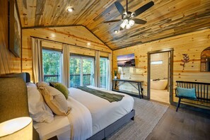 3 habitaciones, tabla de planchar con plancha y cuna de viaje