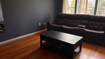 Shared Dormitory | Living area | Flat-screen TV