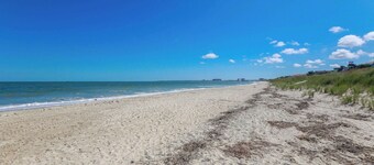 Sojourn's Sea Views with Balcony Sleeps 4