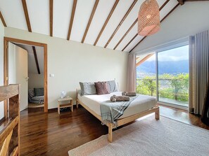 1 chambre, fer et planche Ă repasser, Wi-Fi gratuit, draps fournis