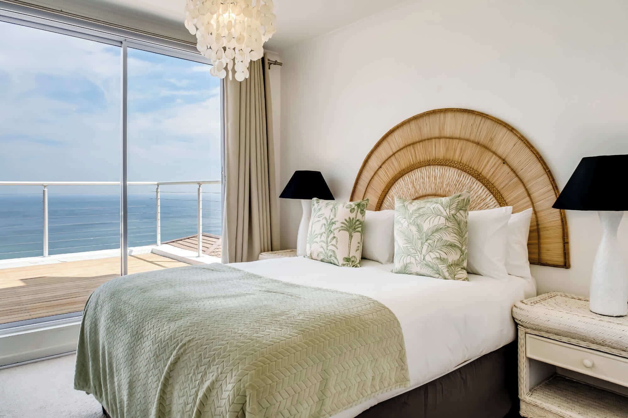 3 bedrooms, desk, iron/ironing board, WiFi