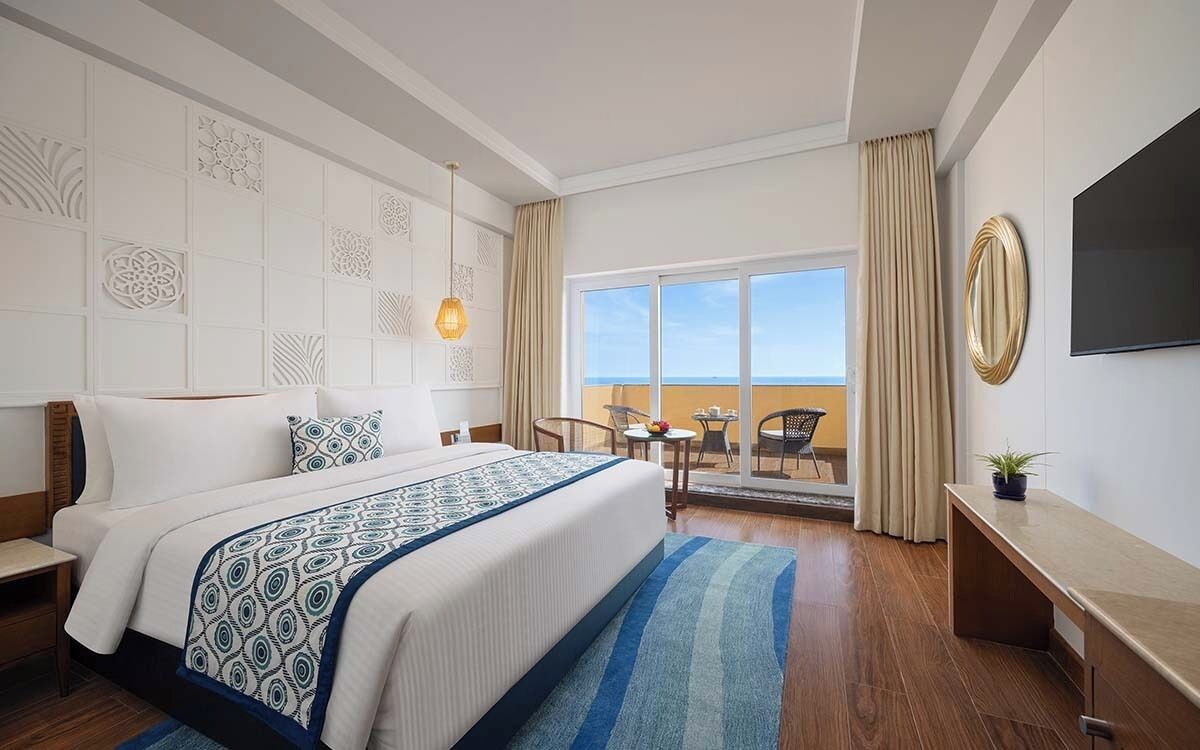 이그제큐티브룸, 킹사이즈침대 1개, 바다 전망 (Sea Front Room with Private Terrace) | 이집트산 면  시트, 고급 침구, 미니바, 방음 설비