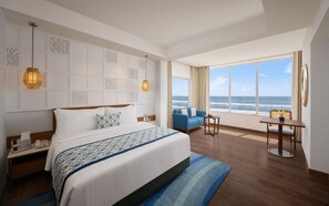 Executive-herbergi - 1 stórt tvíbreitt rúm - sjávarsýn (Sea Front Room) | Rúmföt úr egypskri bómull, rúmföt af bestu gerð, míníbar, hljóðeinangrun