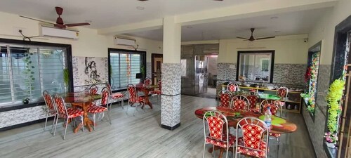 Manas Kanya Beach Resort