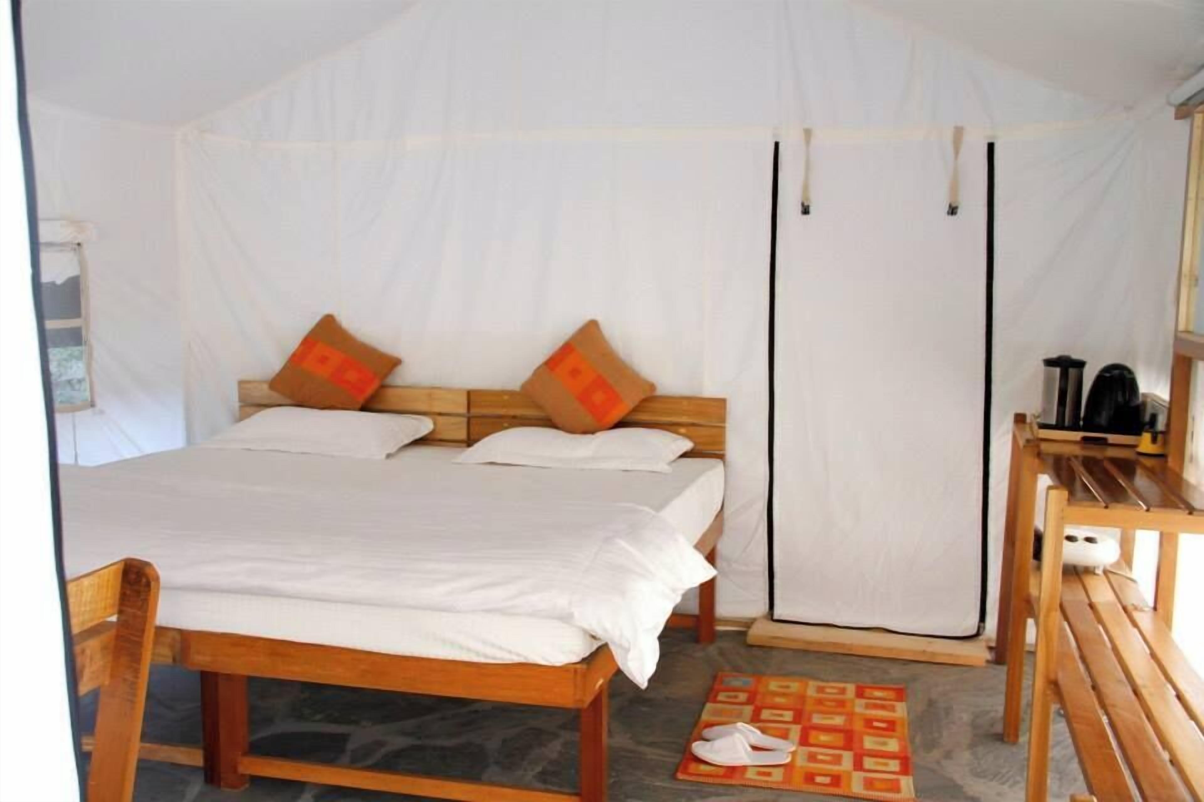 奢华帐篷房, 山景 | 浴室 | 毛巾、肥皂、洗发水、卫生纸