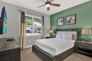 5 habitaciones, tabla de planchar con plancha, cuna de viaje y wifi 