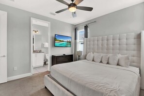 5 Schlafzimmer, Bügeleisen/Bügelbrett, Reisekinderbett, WLAN