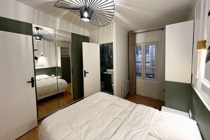 1 slaapkamer, een strijkplank/strijkijzer, internet, beddengoed