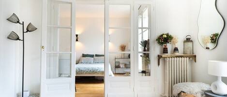 1 chambre, bureau, Wi-Fi, draps fournis