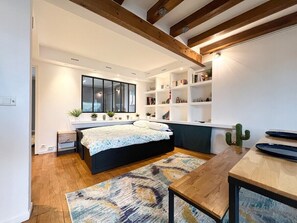 1 soverom, internettilgang og sengetøy