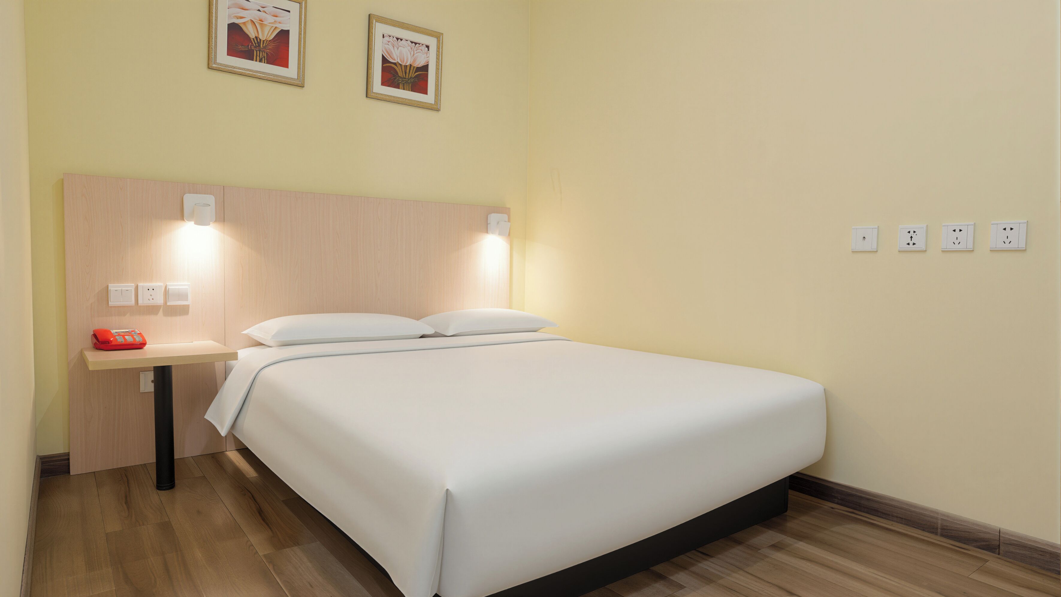 Economy Double Room | Free WiFi