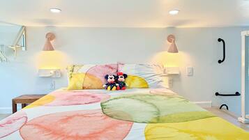 3 slaapkamers, een bureau, een strijkplank/strijkijzer, wifi