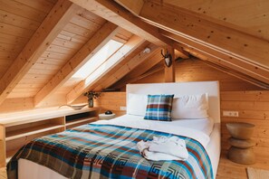 1 bedroom, free WiFi, bed sheets - Chalet 'Lieblingsort Thymian' with Mountain Views, Private Terrace and Wi-Fi (Kleines Wiesental)