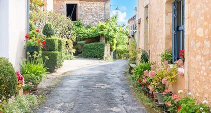 Charming House in Hautefort with Pool & Nature