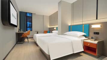 Comfort Twin Room, Multiple Beds, Private Bathroom | Blackout drapes, iron/ironing board, free WiFi, bed sheets