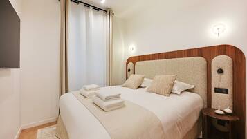 1 soverom, skrivebord, strykejern/-brett og wi-fi (inkludert)