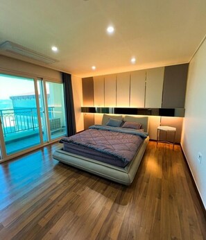 Family Suite, Beach View | 1 bedroom, free WiFi