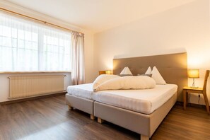 2 chambres, fer et planche à repasser, Wi-Fi