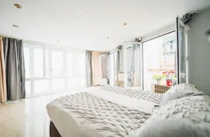 2 bedrooms, WiFi, bed sheets