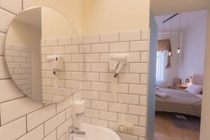 بديكورات فريدة لكل غرفة وطراز فريد لكل وحدة ومكتب