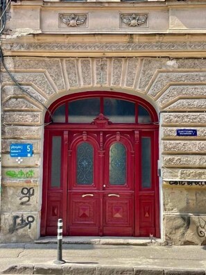 Fachada del alojamiento