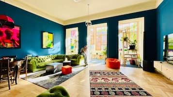 27-inch flat-screen TV with cable channels