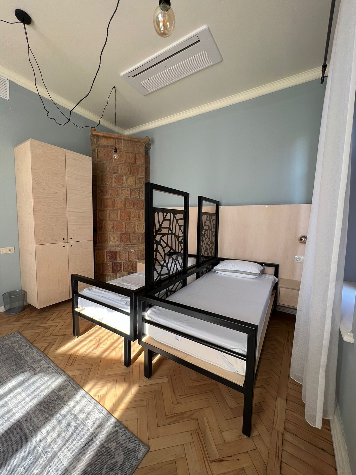 Comfort Shared Dormitory, Balcony, Mountain View | Laptop workspace, soundproofing, free WiFi