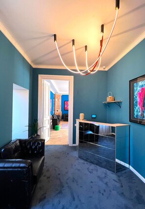 Reception - Communa Good vibes (Tbilisi)