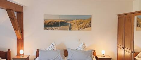 1 dormitorio, escritorio, wifi y ropa de cama