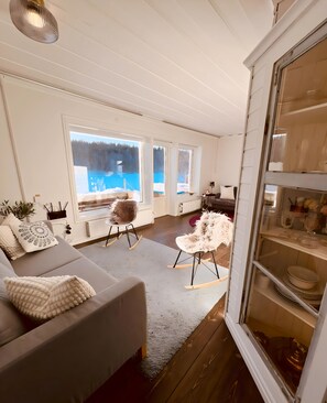 TV connectée, cheminée