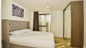 2 bedrooms, WiFi, bed sheets