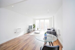 Televisie en een kantoor