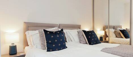 1 soveværelse, skrivebord, strygejern/strygebræt, Wi-Fi