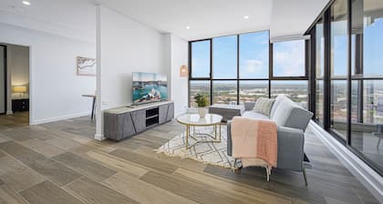 Liverpool Brand new 2 Br Apt City View + Parking