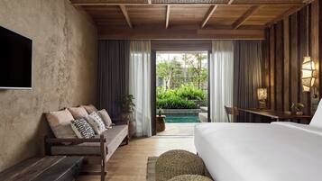 Minibar, individually furnished, desk, laptop workspace